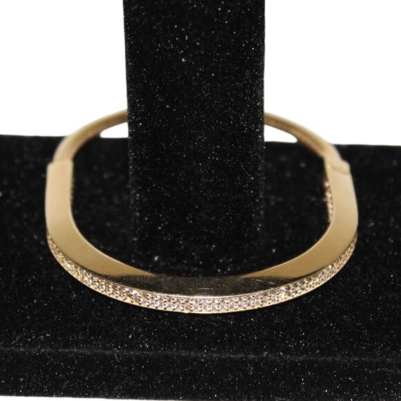 14k Solid Gold Lock Bangle Heavy Gold Bracelet 13.08 Grams - Picture 6 of 12